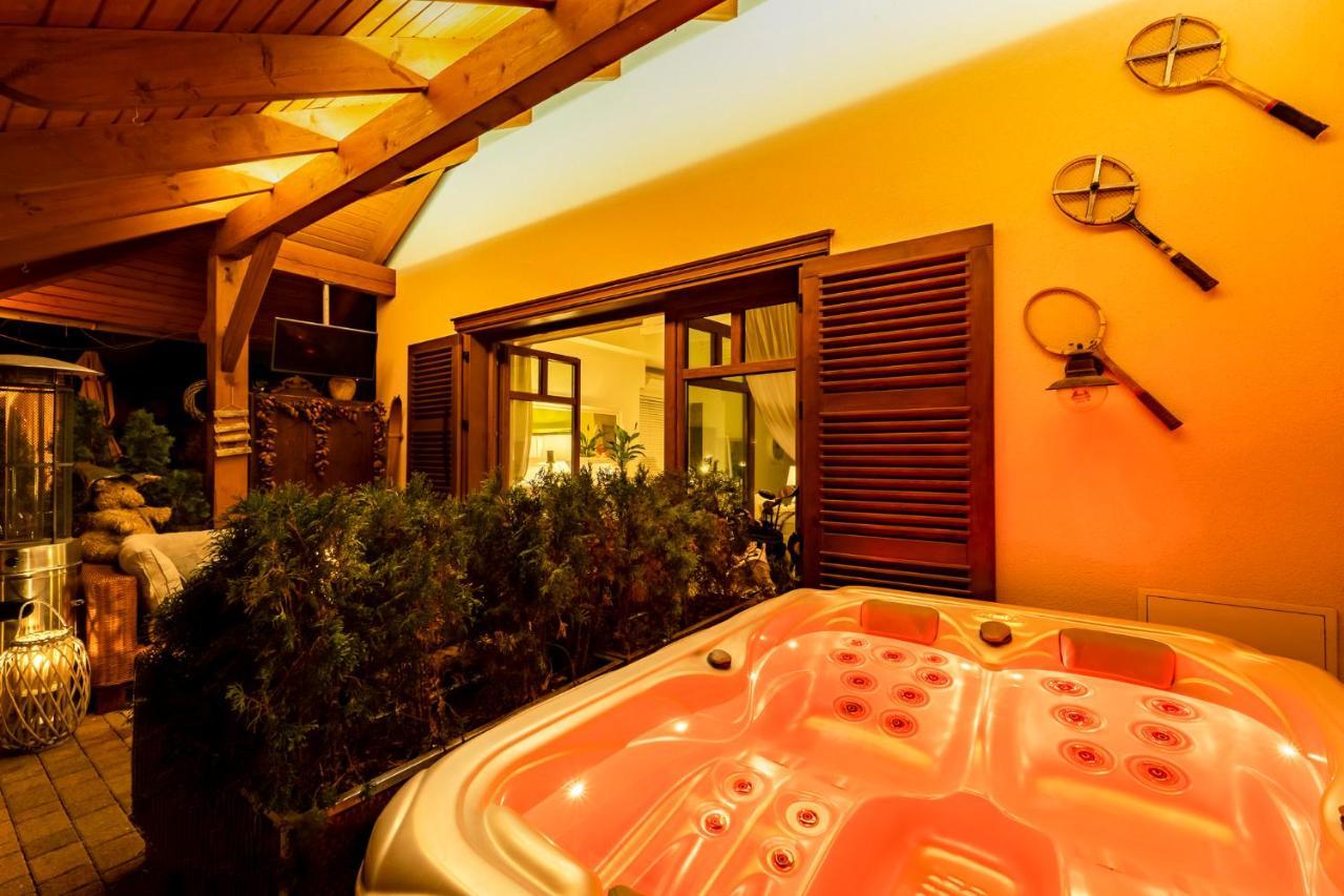 Spa Love Home Sauna Jacuzzi Romantyczny Dom Dla Pary Z Prywatnym Spa زيلونا غورا المظهر الخارجي الصورة